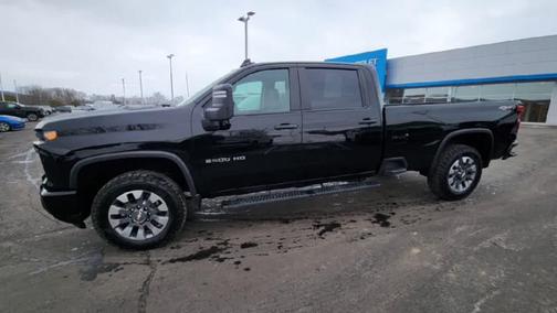 2024 Chevrolet Silverado 2500 Custom