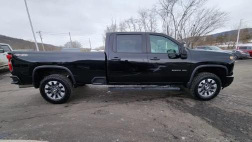 2024 Chevrolet Silverado 2500 Custom