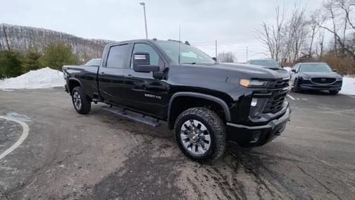 2024 Chevrolet Silverado 2500 Custom