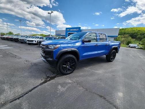 Reef Blue Metallic 2025 Chevrolet Colorado Trail Boss