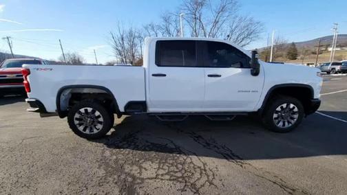 2024 Chevrolet Silverado 2500 Custom