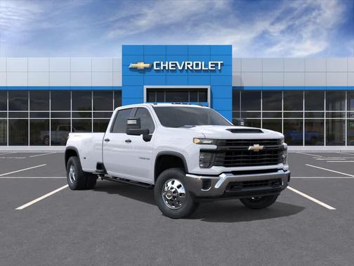 Summit White 2026 Chevrolet Silverado 3500 WT