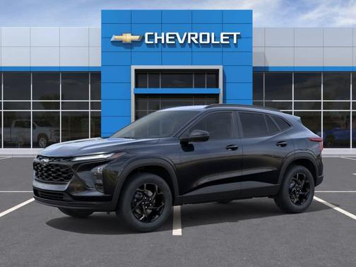 Mosaic Black Metallic 2026 Chevrolet Trax LT