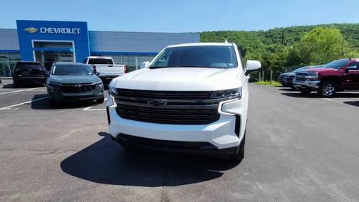 Iridescent Pearl Tricoat 2022 Chevrolet Tahoe 4WD RST