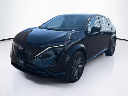 Black Diamond Pearl 2024 Nissan ARIYA ENGAGE