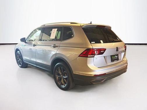 2024 Volkswagen Tiguan 2.0T SE 4MOTION