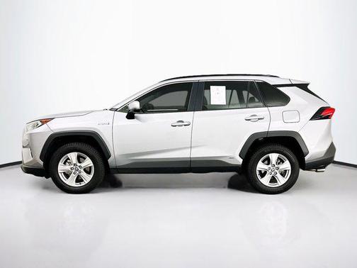 2020 Toyota RAV4 Hybrid XLE