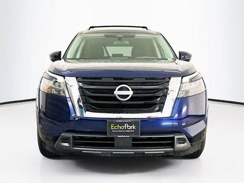 2024 Nissan Pathfinder SV 4WD