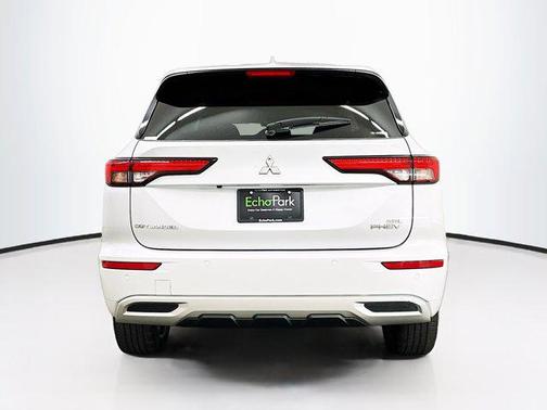 2023 Mitsubishi Outlander PHEV SEL