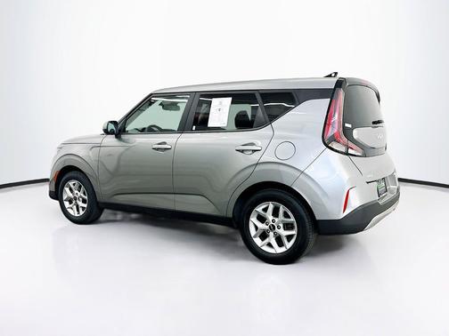 Steel Gray 2025 Kia Soul LX