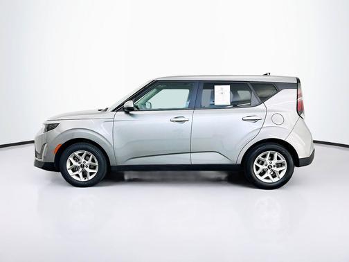 Steel Gray 2025 Kia Soul LX