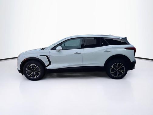 Summit White 2024 Chevrolet Blazer EV eAWD LT