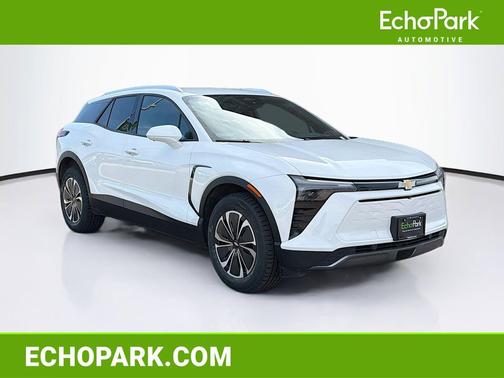 Summit White 2024 Chevrolet Blazer EV eAWD LT