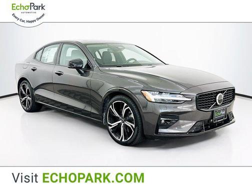 2025 Volvo S60 B5 Core