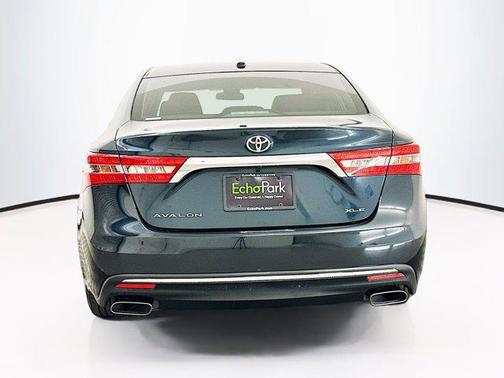 2017 Toyota Avalon XLE