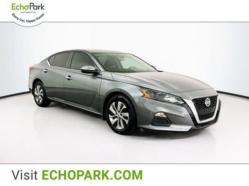 2022 Nissan Altima S FWD
