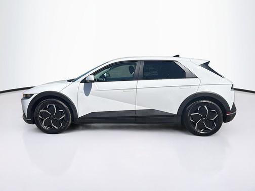 Atlas White 2024 Hyundai IONIQ 5 SEL