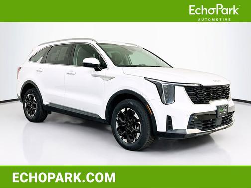 Glacial White Pearl 2024 Kia Sorento S