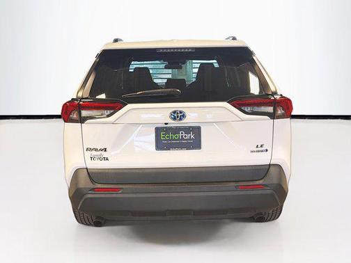 2020 Toyota RAV4 Hybrid LE