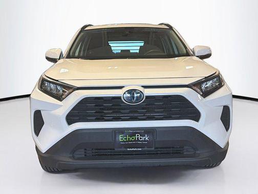 2020 Toyota RAV4 Hybrid LE