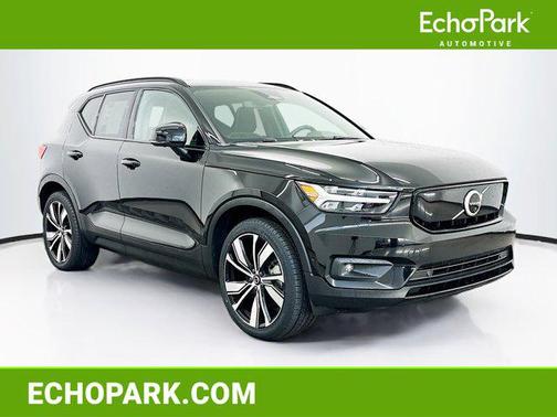 2022 Volvo XC40 Recharge Pure Electric P8 Twin Plus