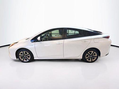 2016 Toyota Prius Three Touring