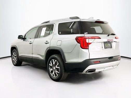 2023 GMC Acadia AWD SLT