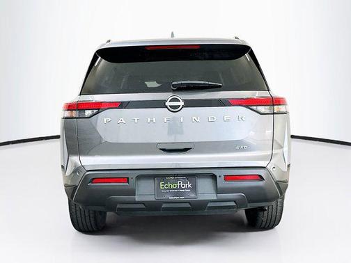 2025 Nissan Pathfinder SV 4WD