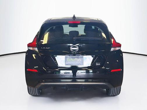 Super Black 2025 Nissan Leaf SV PLUS
