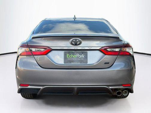 Predawn Gray Mica 2022 Toyota Camry SE