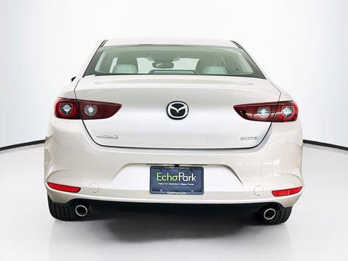 2025 Mazda Mazda3 FWD w/Preferred Package