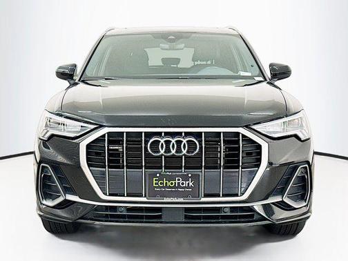 2023 Audi Q3 S line Premium
