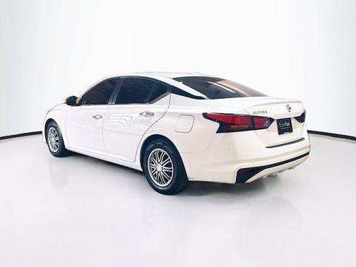 2020 Nissan Altima S FWD