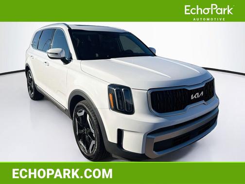 Glacial White Pearl 2024 Kia Telluride EX