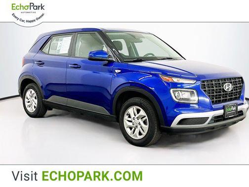 2022 Hyundai VENUE SE