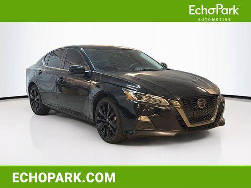 2021 Nissan Altima SR FWD