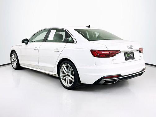 2023 Audi A4 45 S line Premium Plus