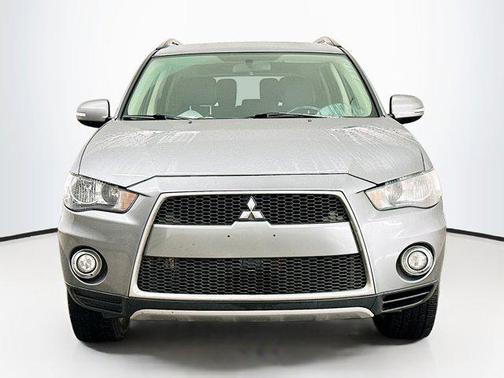 2013 Mitsubishi Outlander SE