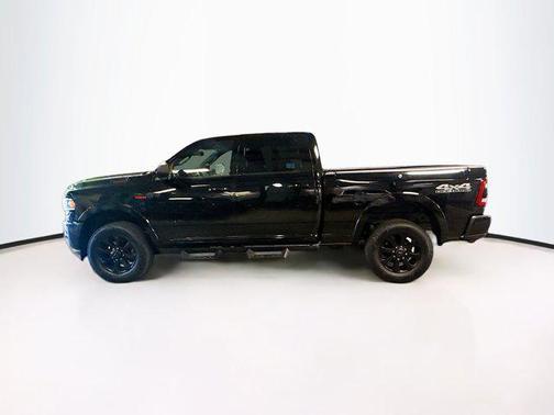 2020 RAM 2500 Laramie Crew Cab 4X4 6'4' Box