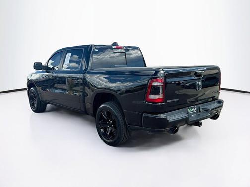 Diamond Black Crystal Pearlcoat 2020 RAM 1500 Big Horn/Lone Star