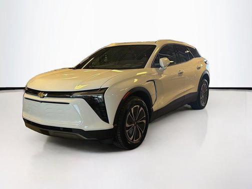 Summit White 2024 Chevrolet Blazer EV eAWD LT