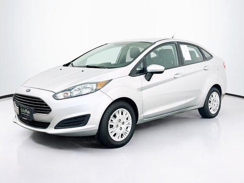 2016 Ford Fiesta S