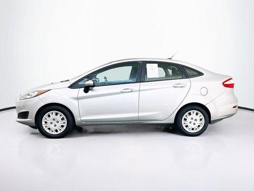 2016 Ford Fiesta S