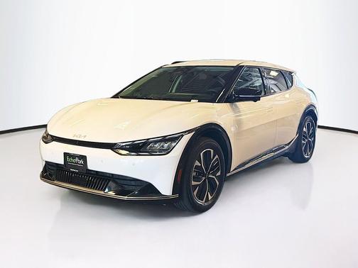 Snow White Pearl 2024 Kia EV6 Wind