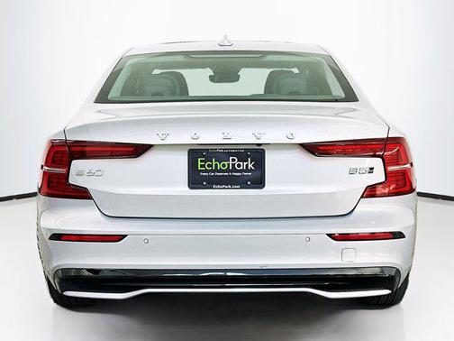 2025 Volvo S60 B5 Core