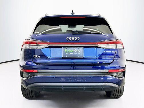 2022 Audi Q4 e-tron Prestige 50 quattro