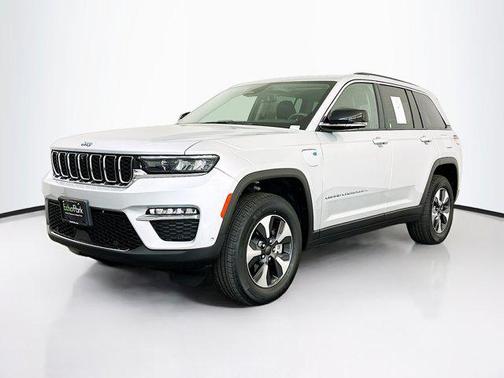 2022 Jeep Grand Cherokee 4xe Base