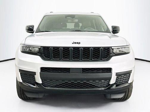 2022 Jeep Grand Cherokee L Altitude
