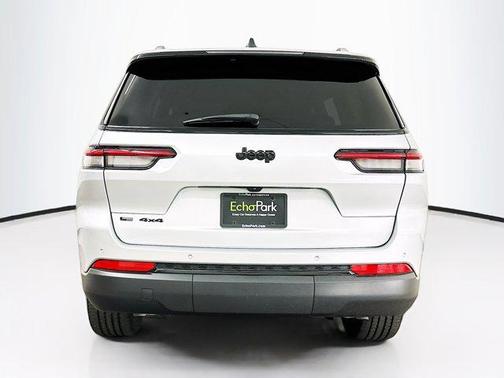 2022 Jeep Grand Cherokee L Altitude