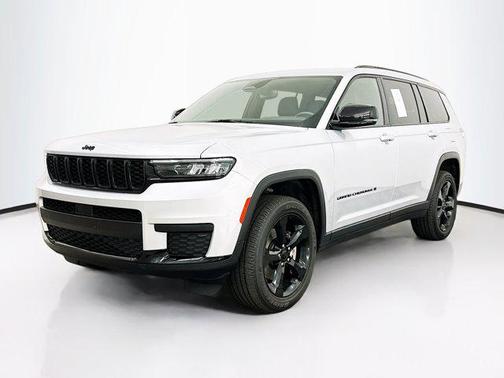 2022 Jeep Grand Cherokee L Altitude